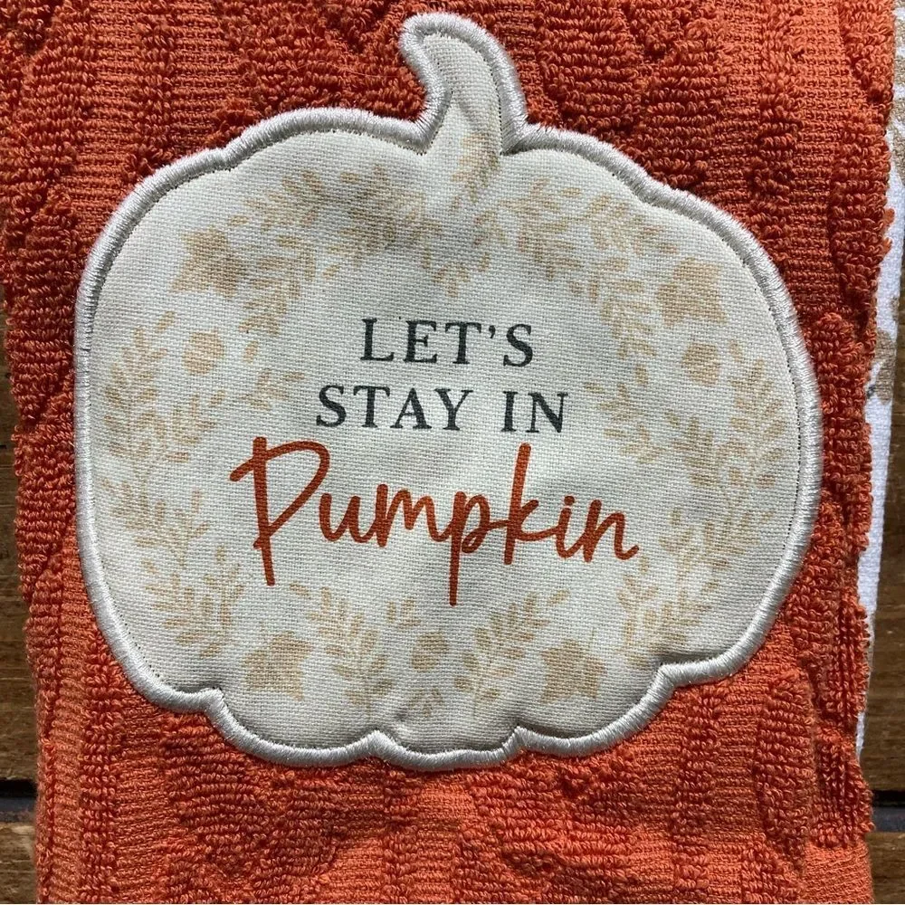 NWT Kitchen Towels Set of 2 Thanksgiving Fall Home Decor Orange White